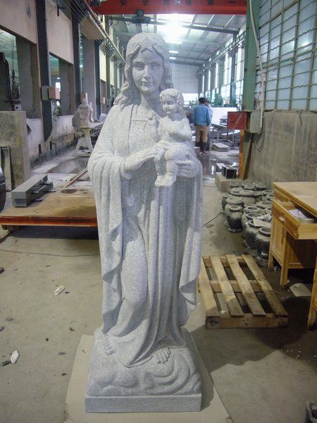 amazing ordinary headstone 
